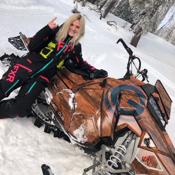 Meet your Posher, Sam - Picture 1 of 1